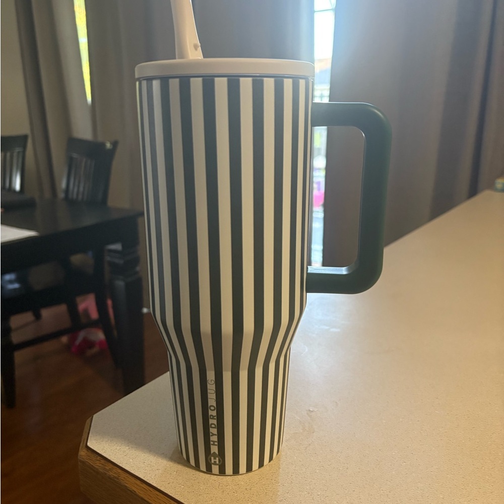 HydroJug green and White Striped Mug